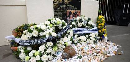 anschlag in sydney: mutmaßlicher bondi-beach-attentäter naveed a. erscheint erstmals vor gericht