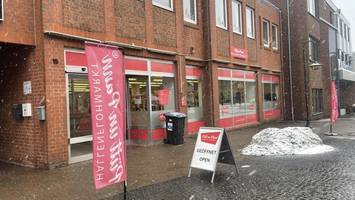 Kultiger Hallenflohmarkt an der Elbe steht vor der Schließung