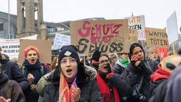 Hamburg Schüler protestieren wieder gegen Wehrpflicht – Schulstreik am Freitag