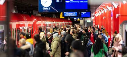 weniger züge, mehr gedränge: droht der kollaps auf der strecke zwischen augsburg und münchen?