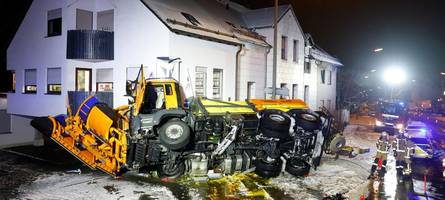 Erneuter Wintereinbruch in Bayern: Zahlreiche Unfälle wegen Glätte und Schnee