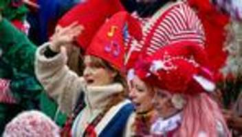 Brauchtum: Karnevalisten geben Mottos für 2027 bekannt