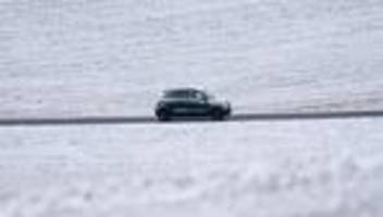 DWD-Prognose: Autofahrer aufgepasst: Schnee und Glätte im Südwesten