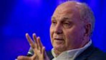 Ehrenpräsident des FC Bayern: Hoeneß rechnet mit Politik ab und nennt größten Alptraum