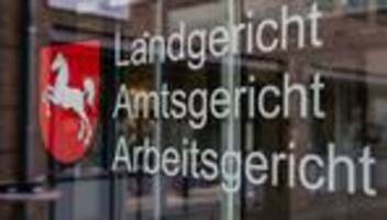 in göttingen: afrikanische minister bestochen? fünf männer angeklagt