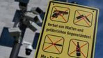 Kriminalitätsbekämpfung: Forscher: Waffenverbotszonen helfen nur im Gesamtkonzept