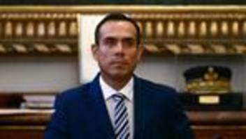 Lateinamerika: Perus Übergangspräsident nach nur vier Monaten abgesetzt