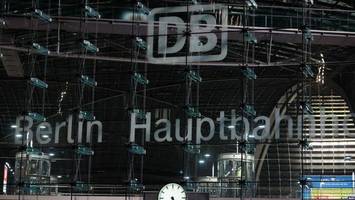 Messerangriff am Berliner Hauptbahnhof: Angeklagter zeigt Reue und gesteht