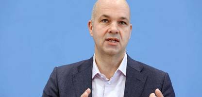 wirtschaftsforscher marcel fratzscher rechnet mit mehrwertsteuererhöhung auf 21 prozent