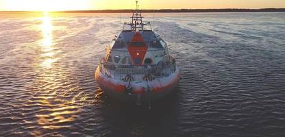 Mobile Polarstation: Warum Klimaforscher durchs Eis driften