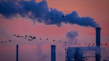 Industrie baute 2025 mehr als 120.000 Stellen in Deutschland ab