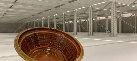 vom käspatzentopf bis zum puppenhaus: auf diesen regalen lagert bald die schwäbische geschichts-dna