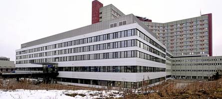 uniklinik muss nach umzug der intensivstationen pflegemittel im wert von knapp 9000 euro wegwerfen