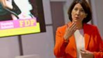 Politischer Aschermittwoch: Schmitt will sich nicht von Eder in den Bus zwingen lassen