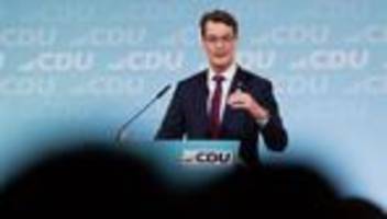 Politischer Aschermittwoch: Wüst zu ABC-Klassen ab 2028: geht auf unseren Deckel