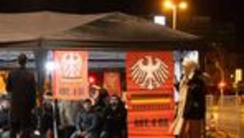 Religion: Gericht: Proteste vor geschlossener Moschee können andauern