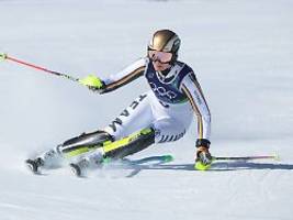 Shiffrin dominiert Lauf eins: Lena Dürr greift erneut nach einer Slalom-Medaille