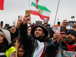 Proteste in Deutschland: Iran bestellt deutschen Botschafter ein