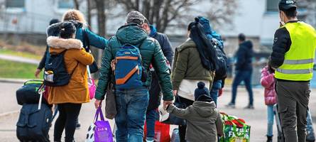 dobrindt streicht ukrainischen geflüchteten die sprachkurse: scharfe kritik von kommunen