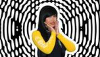 Cardi B: Lapdance für eine Maschine