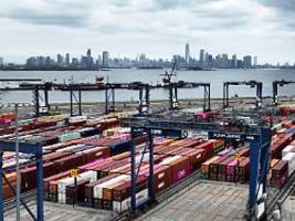 experte bescheinigt eigentor: trumps zölle ohne effekt: us-handelsdefizit kaum gesunken