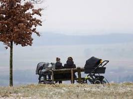 reform soll entlasten: kindergeld automatisch ohne antrag: das müssen eltern wissen