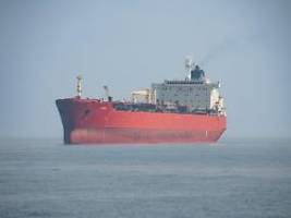 Öl wird teurer: iran-krise durchkreuzt trumps 50-dollar-versprechen