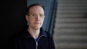 „kinder der sonne“: wenn der schutzraum risse bekommt