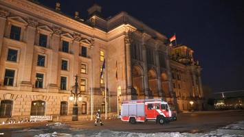Gefahrenstoffe? Feuerwehreinsatz im Reichstagsgebäude