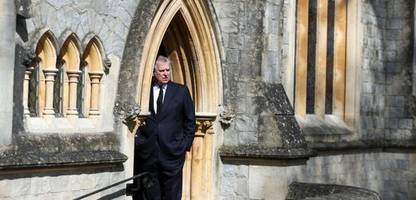 Andrew und der Fall Jeffrey Epstein: Festnahme auf Sandringham, Royals unter Druck