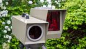 Freiburg: Reitlehrerin auf Pferd sorgt für ungewöhnliches Blitzerfoto