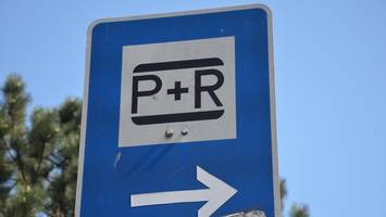 Bahnhof Wuhletal: Merkwürdiges Hin und Her wegen Pendler-Parkplatz