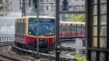 weitere s-bahn-linie in berlin fährt am wochenende nur eingeschränkt