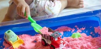in spielsand und bastelsand wurde asbest gefunden - was sollten verbraucher nun tun?