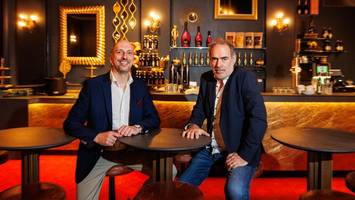 Alles muss raus: Wie das Theater am Großmarkt sich für „Moulin Rouge“ verändert