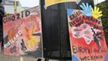 Krieg: Vier Jahre Ukraine-Krieg – immer noch Mahnwachen in Hessen