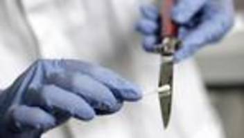 Polizei-Einsatz: Streit an Stadtbahn-Endhaltestelle endet mit Messerattacke