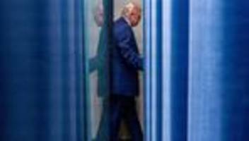 US-Zollpolitik: Trump unterzeichnet Anordnung für neuen Zoll