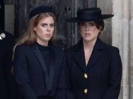 krisengespräche geplant: prinzessinnen beatrice und eugenie nach andrews festnahme entsetzt