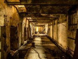 Von Runen, True Crime und UrbEx: Rostiges Grab - die Graumädchen-Legende