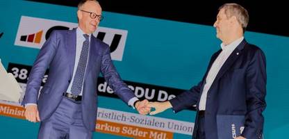 Markus Söder CDU-Parteitag in Stuttgart: Ein bisschen Seelestreicheln für die große Schwester