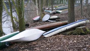 Alster wird zum Kanu-Friedhof: 800 marode Boote stellen Hamburg vor Problem