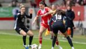 Bundesliga der Fußballerinnen: Torwartpatzer leitet klaren Bayern-Sieg gegen Wolfsburg ein