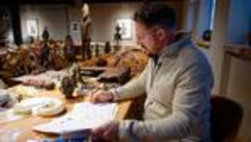 Exotische Exponate: Neustart für Sammlung von Weltenbummler Rox-Schulz