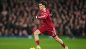 Fußball-Nationalmannschaft: Droht eine Pause? Wirtz verletzt sich beim Aufwärmen