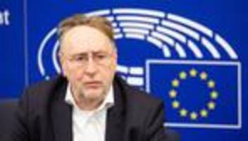 Handelspolitik: EU-Politiker will US-Zoll-Deal auf Eis legen