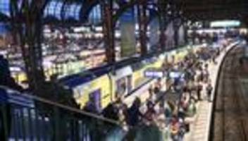 Störung: Schaden an Oberleitung am Hamburger Hauptbahnhof