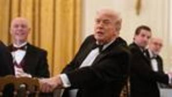 streit um grönland: us-präsident trump schickt lazarettschiff nach grönland