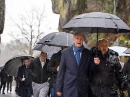 afd-politiker besucht nrw: will ihn nicht in meinem rathaus: protest gegen höcke-auftritte