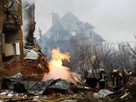 Angriffsnacht in Ukraine: Raketenangriff auf Kiew - Explosionen in Lwiw